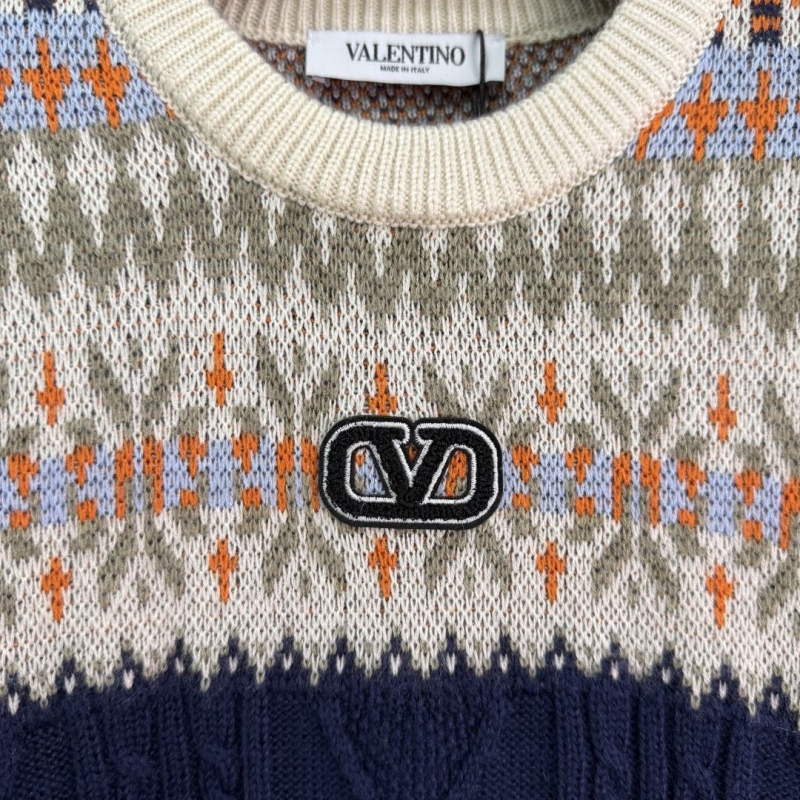 Va1e*ntin0 sweater